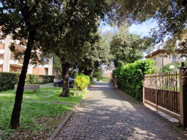 appartamento in vendita ad Ariccia
