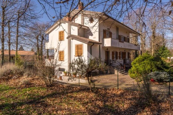 casa indipendente in vendita ad Ariccia