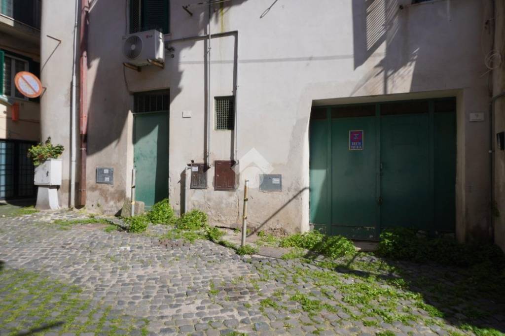 casa semindipendente in vendita ad Ariccia