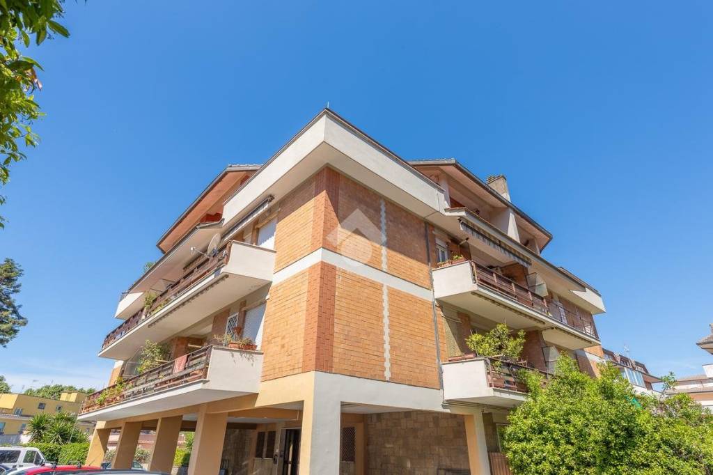 appartamento in vendita ad Ariccia