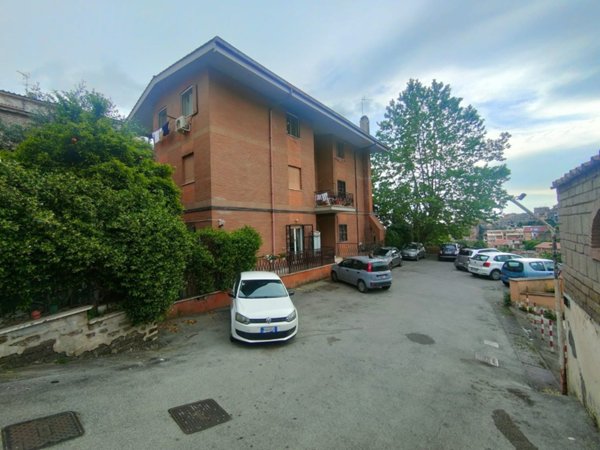 appartamento in vendita ad Ariccia