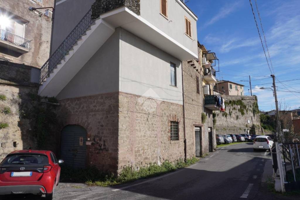 casa indipendente in vendita ad Ariccia