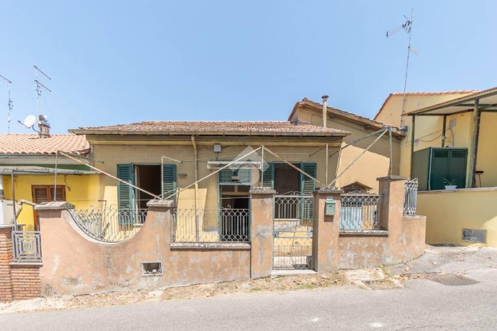 casa indipendente in vendita ad Ariccia