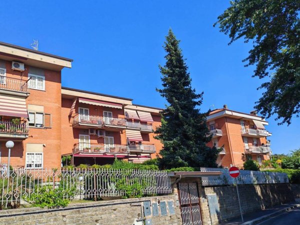 appartamento in vendita ad Ariccia