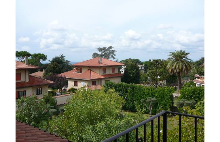 casa indipendente in vendita ad Ariccia