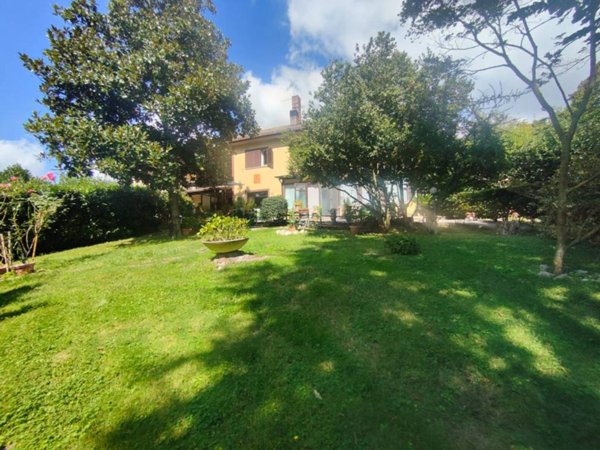 casa indipendente in vendita ad Ariccia