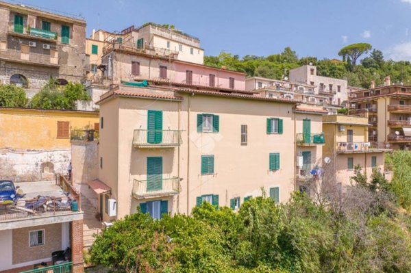 appartamento in vendita ad Ariccia