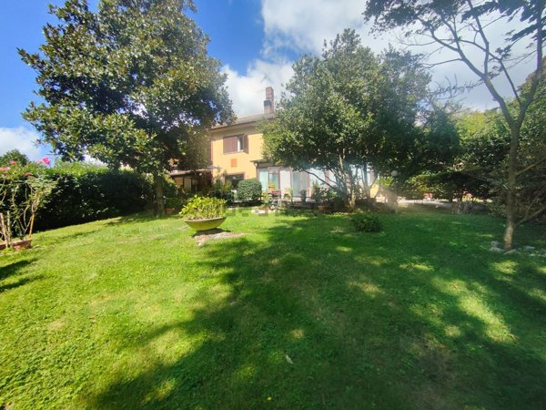 casa indipendente in vendita ad Ariccia