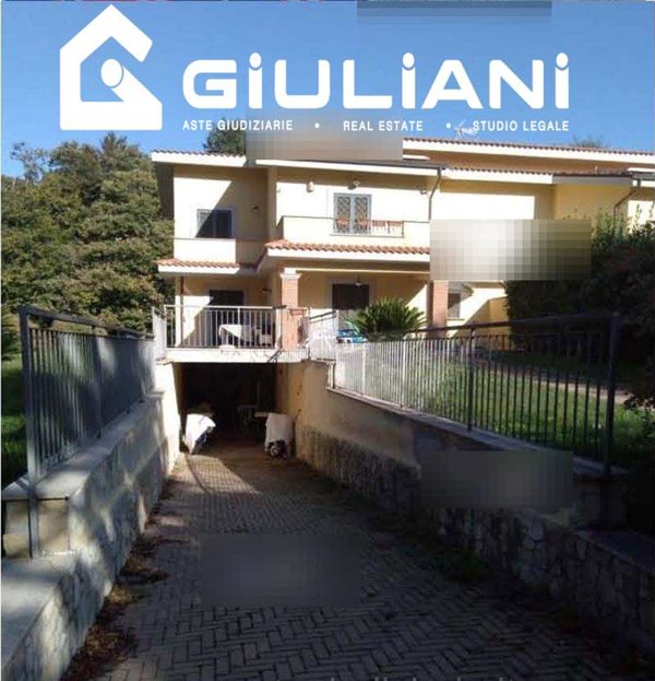 casa indipendente in vendita ad Ariccia