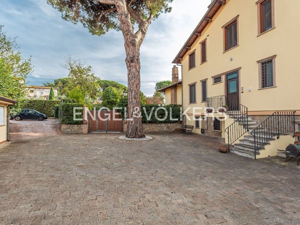appartamento in vendita ad Ariccia