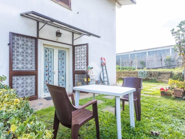 casa indipendente in vendita ad Ariccia