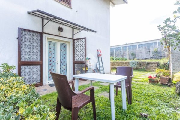 casa indipendente in vendita ad Ariccia