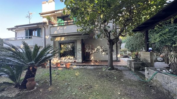 appartamento in vendita ad Ariccia