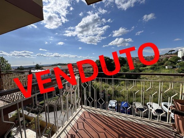 appartamento in vendita ad Ariccia