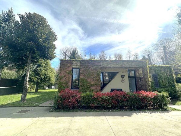 casa indipendente in vendita ad Ariccia