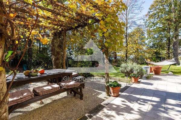 casa indipendente in vendita ad Ariccia