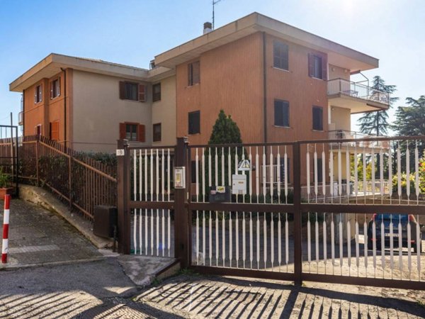 appartamento in vendita ad Ariccia