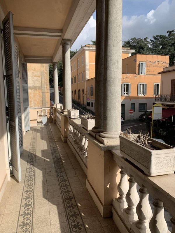 appartamento in vendita ad Ariccia