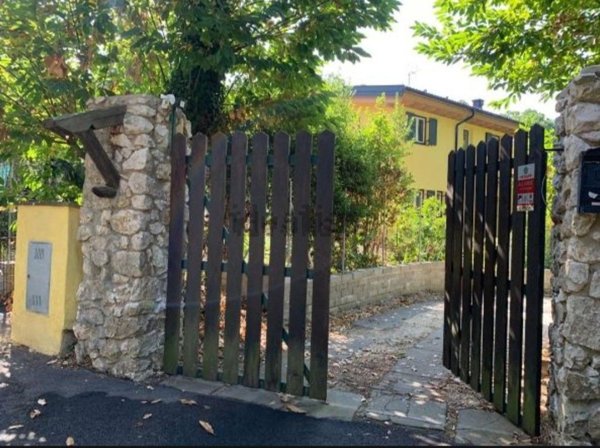 casa indipendente in vendita ad Ariccia