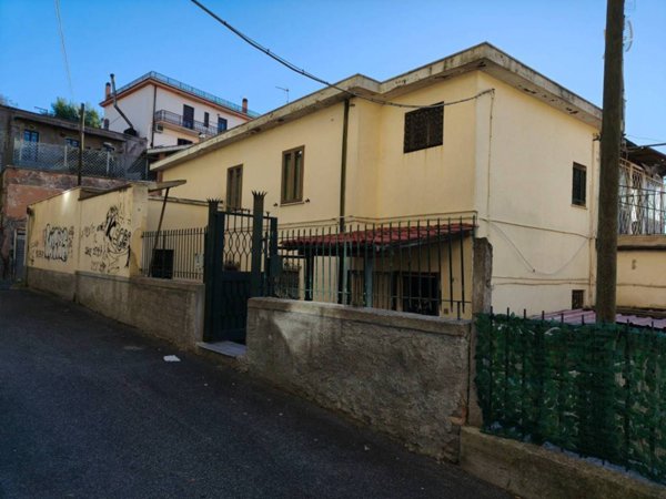 appartamento in vendita ad Ariccia