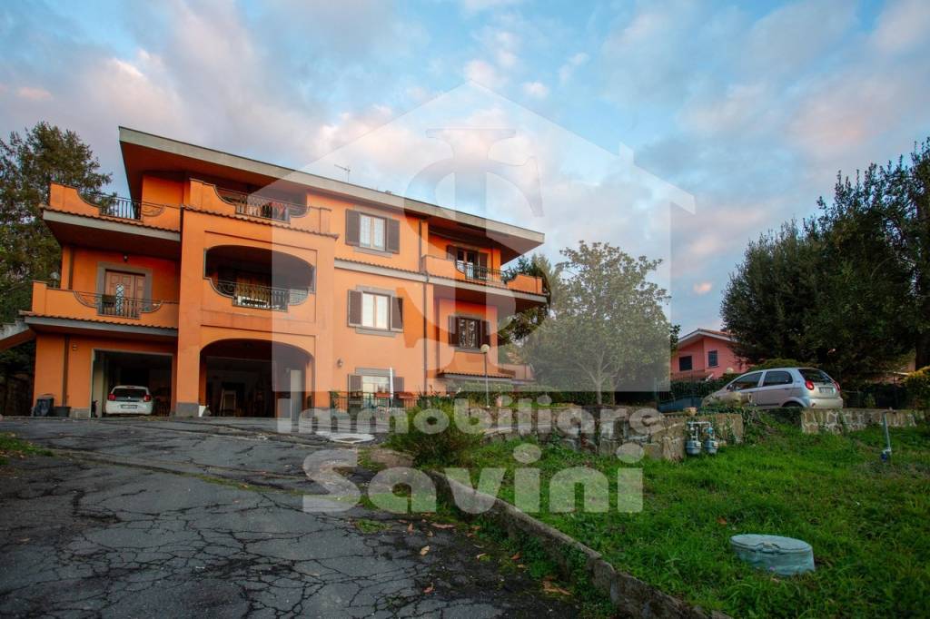 appartamento in vendita ad Ariccia