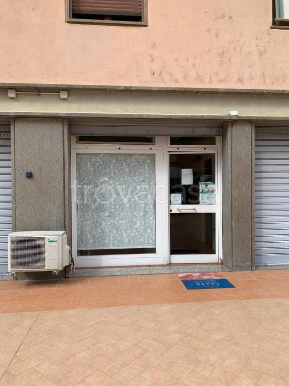 ufficio in vendita ad Ariccia