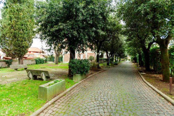 appartamento in vendita ad Ariccia