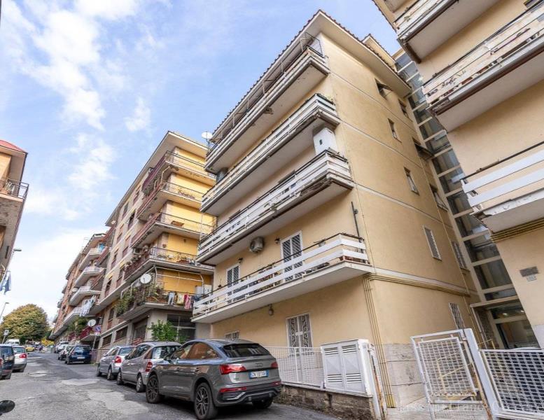 appartamento in vendita ad Ariccia in zona Fontana di Papa