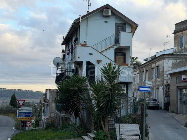 appartamento in vendita ad Ariccia