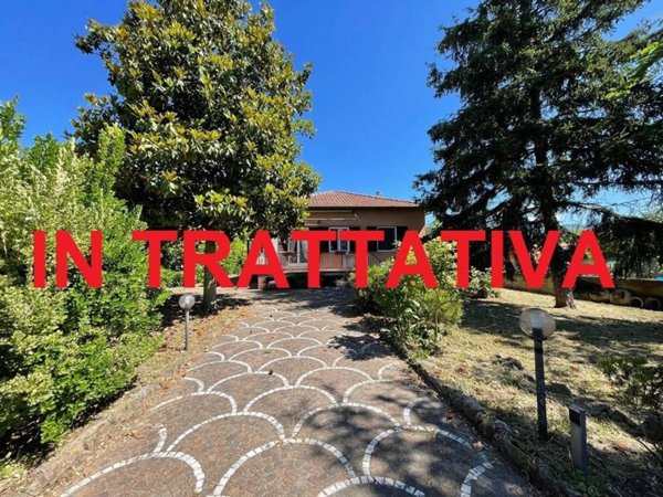 casa indipendente in vendita ad Ariccia