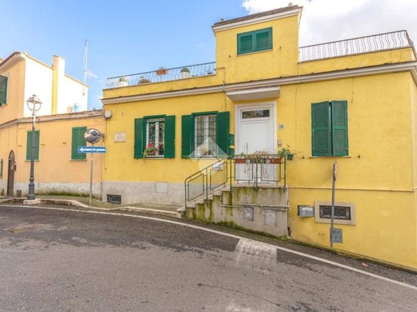 appartamento in vendita ad Ariccia