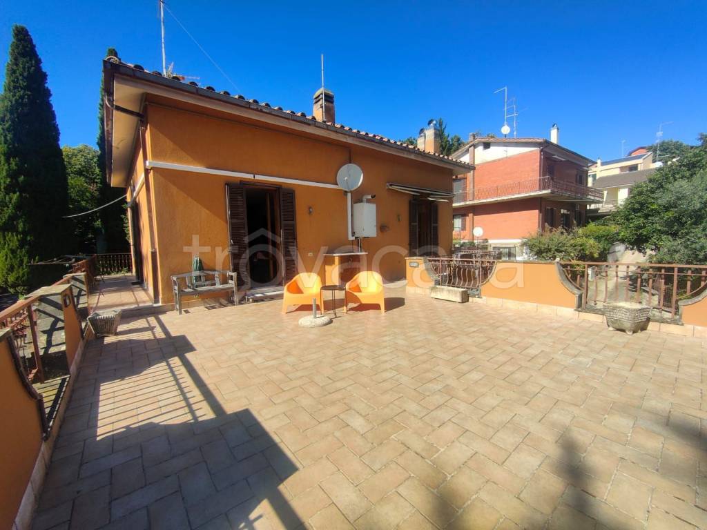 appartamento in vendita ad Ariccia