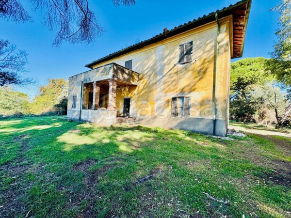 casa indipendente in vendita ad Ariccia