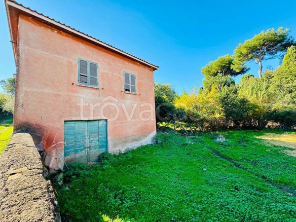 casa indipendente in vendita ad Ariccia