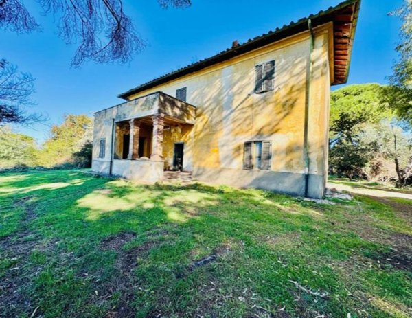 casa indipendente in vendita ad Ariccia in zona Fontana di Papa