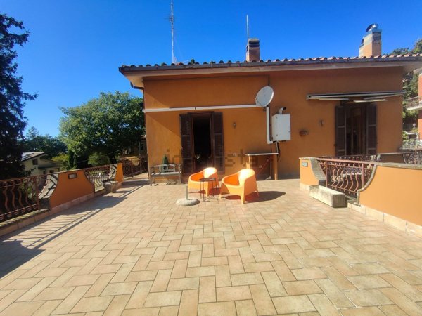 appartamento in vendita ad Ariccia