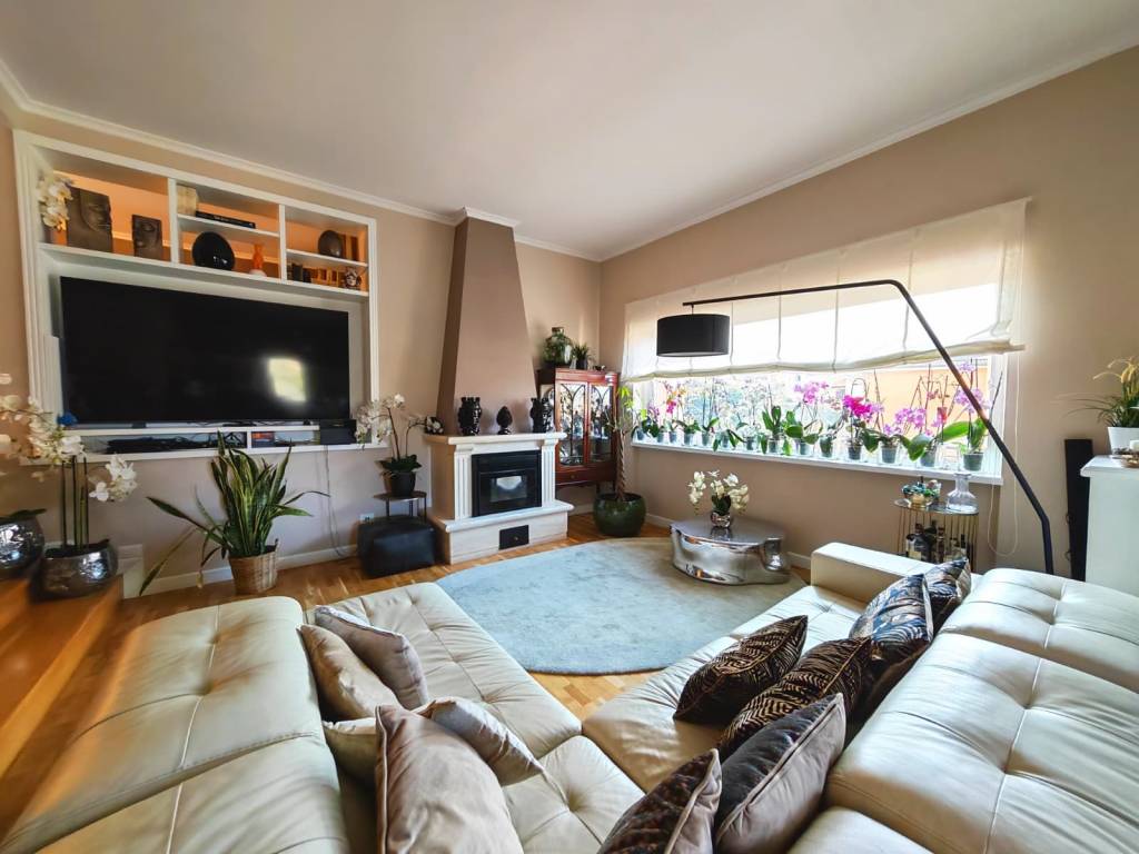 casa indipendente in vendita ad Ariccia