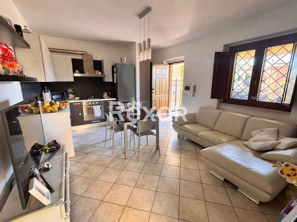 casa indipendente in vendita ad Ariccia