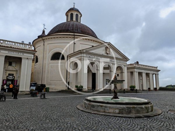 appartamento in vendita ad Ariccia