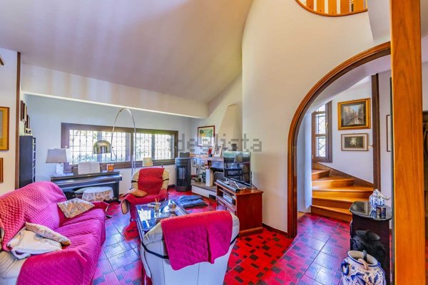 casa indipendente in vendita ad Ariccia