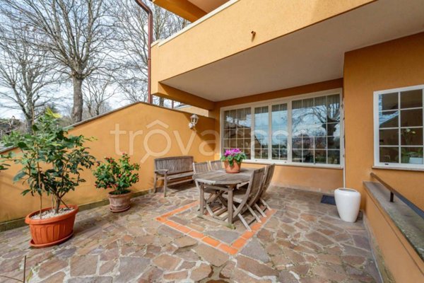 casa indipendente in vendita ad Ariccia