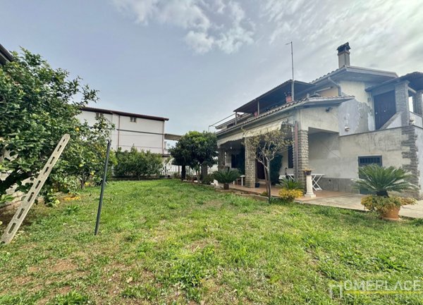 appartamento in vendita ad Ariccia