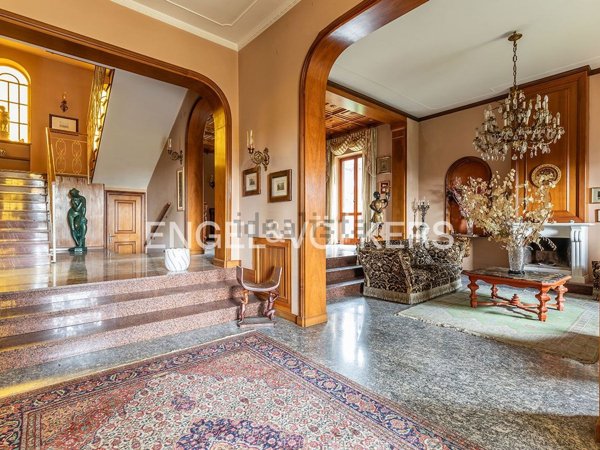 casa indipendente in vendita ad Ariccia
