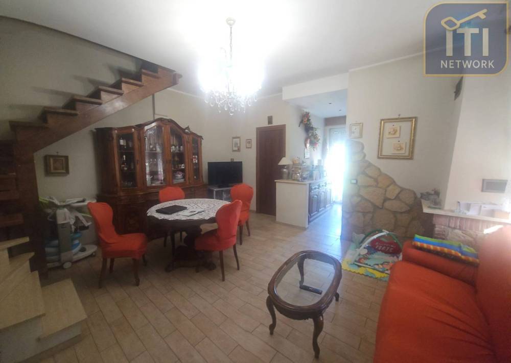 casa indipendente in vendita ad Ariccia