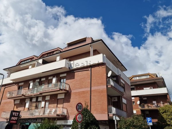 appartamento in vendita ad Ariccia
