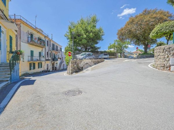 appartamento in vendita ad Ariccia