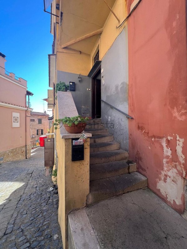 appartamento in vendita ad Ariccia