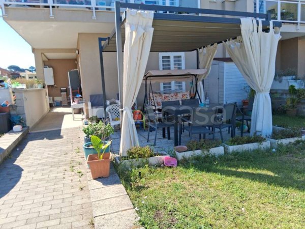 appartamento in vendita ad Ariccia in zona Fontana di Papa