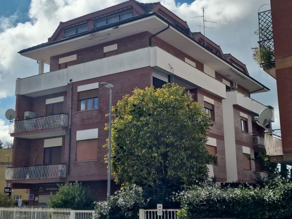 appartamento in vendita ad Ariccia