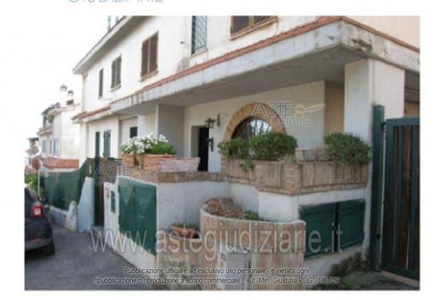 appartamento in vendita ad Ariccia